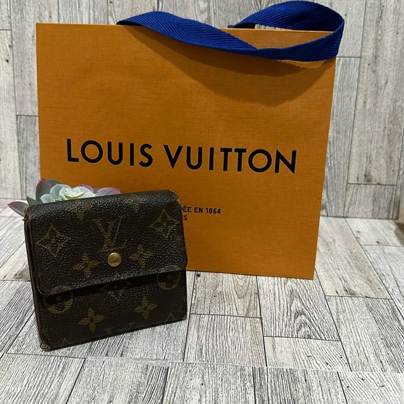Louis Vuitton Authentic still usable /wallet - Picture 1 of 11